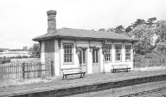 Etwallstationwaitingroom