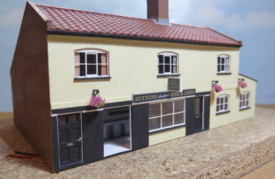 Modeloffishchipshop